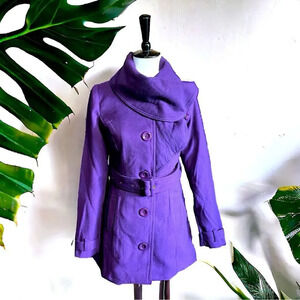 Charlotte Russe purple fleece cowl neck trench coat, XS/S